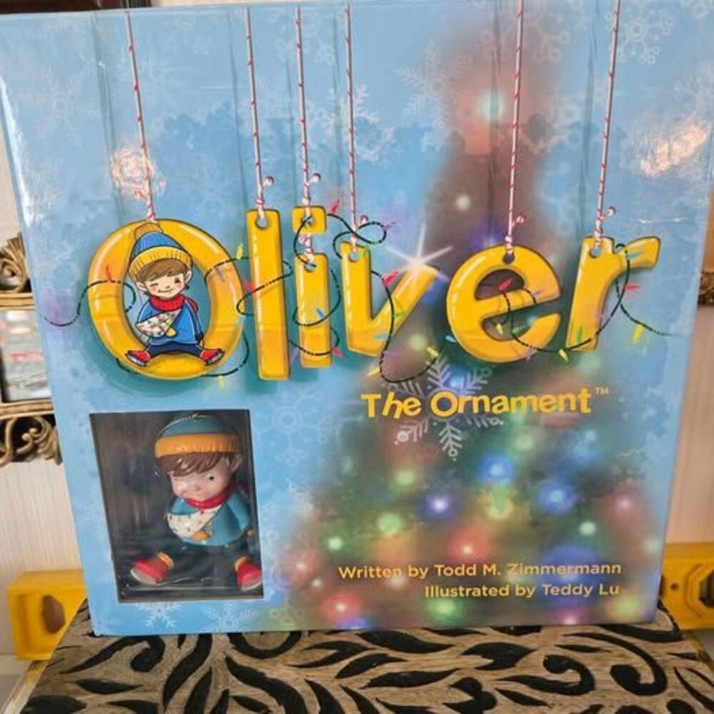 Oliver The Ornament Gift Set Book #1